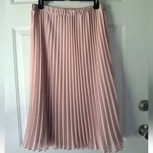 🎀 5 BRAND NEW BOUTIQUE Midi Length Skirts $65 For All